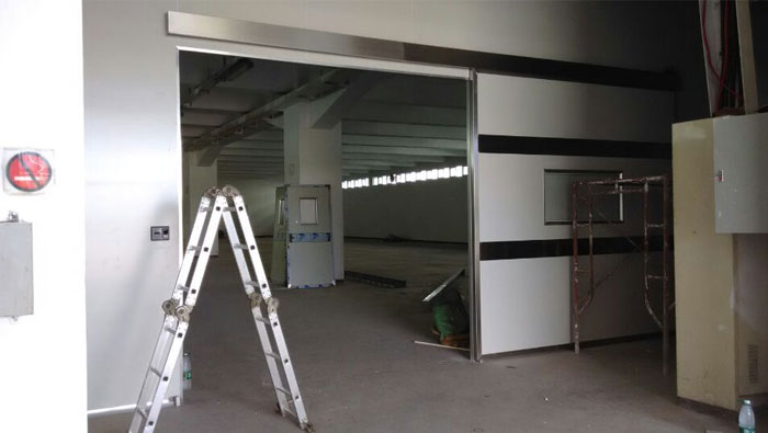 中山市龙煜塑料有限公司单开自动门工程2图片2